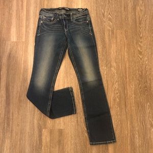 NWT - Express Brand Barely Bootcut jeans - 4R